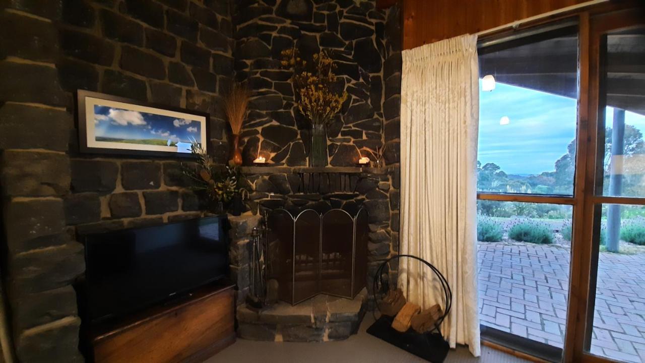 Rockbank Retreat Bed & Breakfast Ryanston Luaran gambar